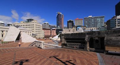 Wellingtons Civic Square mit Verwaltungsgebäuden, Bibliotheken und Kultureinrichtungen Wellington - Civic Square